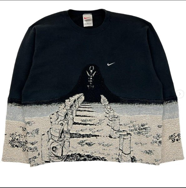 GUT Vintage Sweatshirt - アキラ