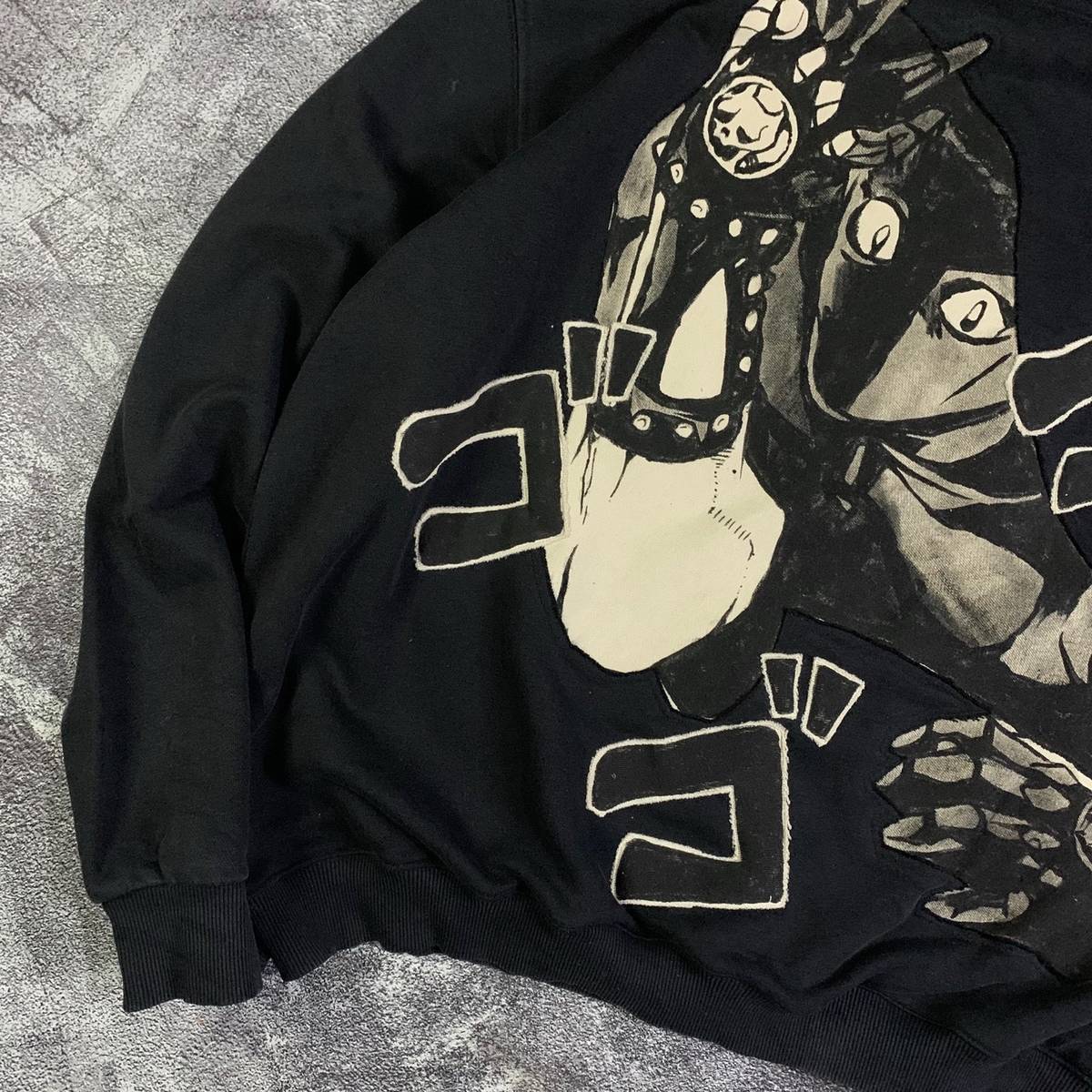 Jojo Sweatshirt - アキラ