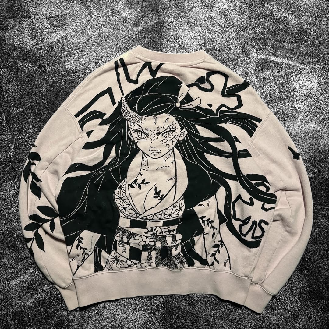 NEZUKO Sweatshirt - アキラ