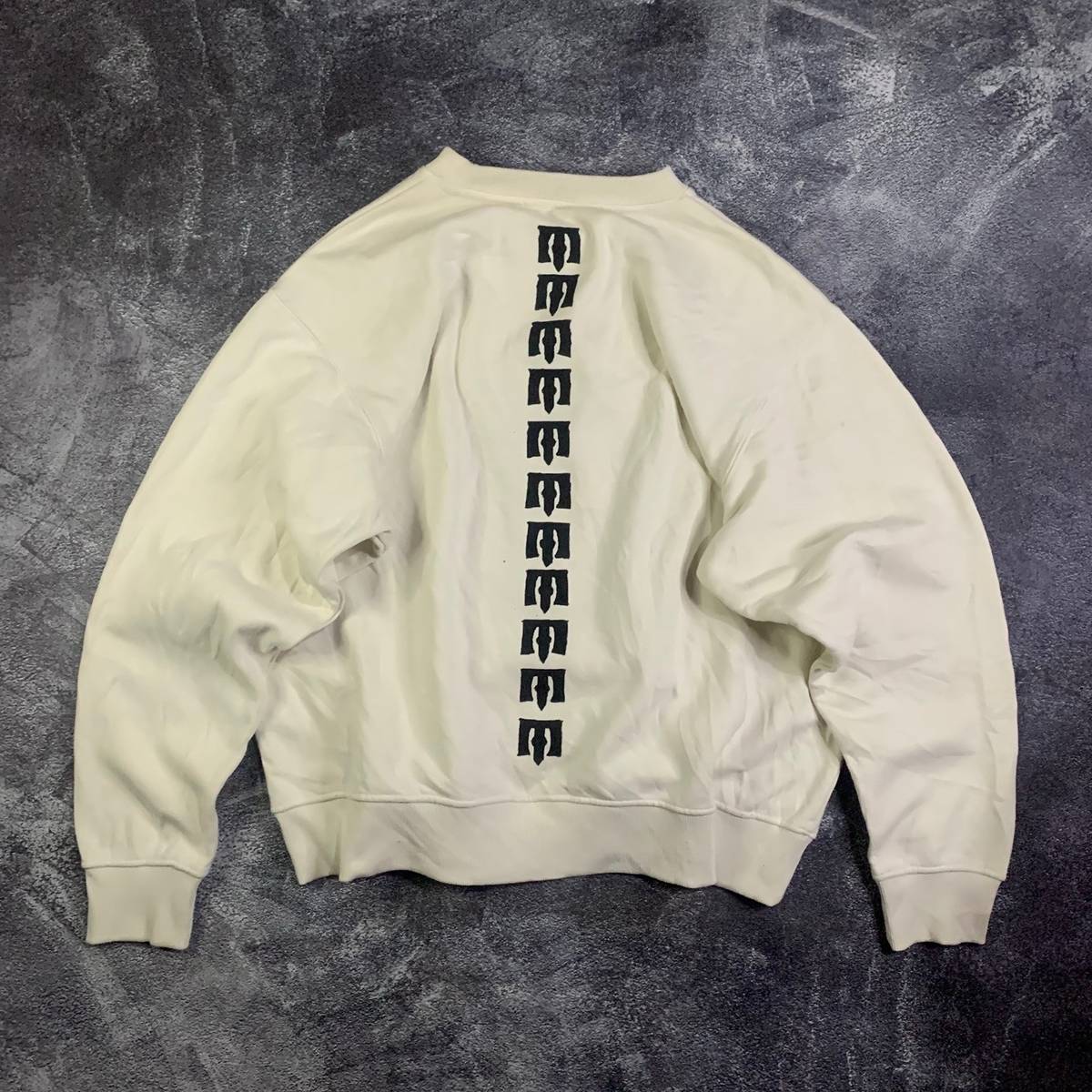 Qin Sweatshirt - アキラ